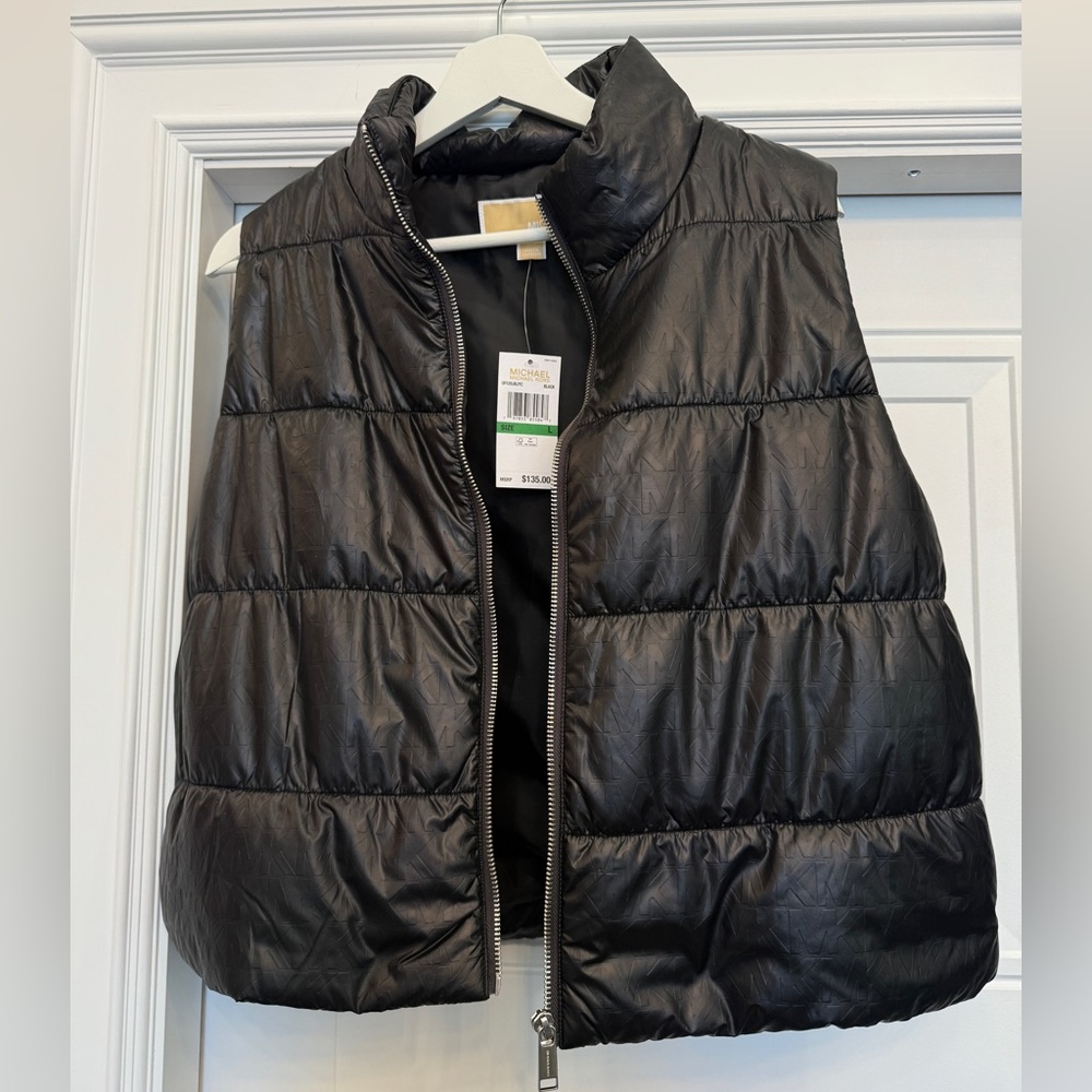 NWT MICHAEL KORS PUFF VEST LARGE BLACK LOGO $135